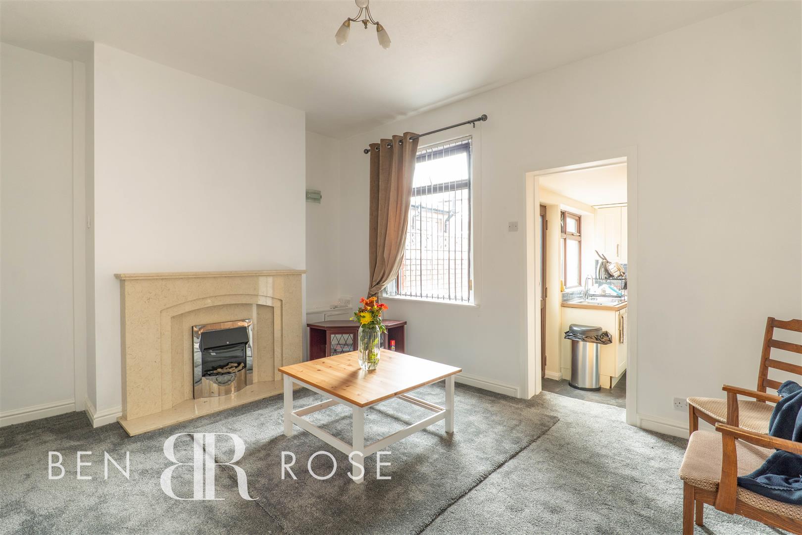 2 bed property in Blackstone Road, Chorley